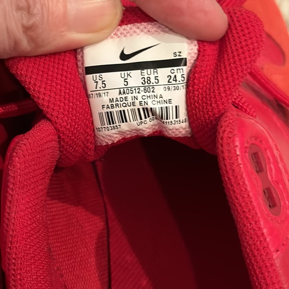 Nike red leather sneakers, us 7.5 - Picture 6 of 6